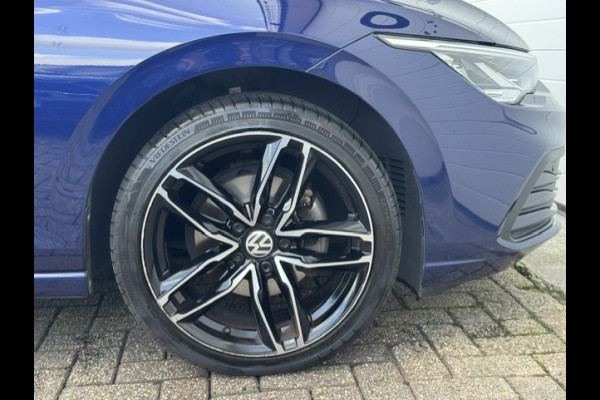 Volkswagen Golf 1.5 eTSI Style -Automaat-stuur/stoelverwarming