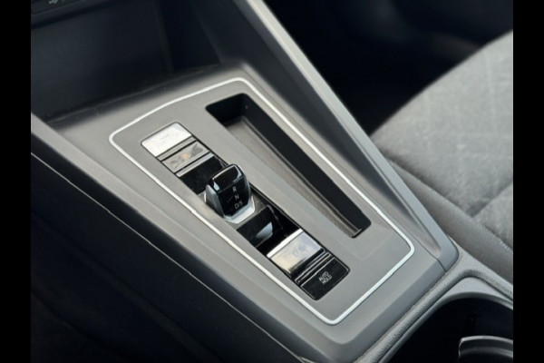 Volkswagen Golf 1.5 eTSI Style -Automaat-stuur/stoelverwarming