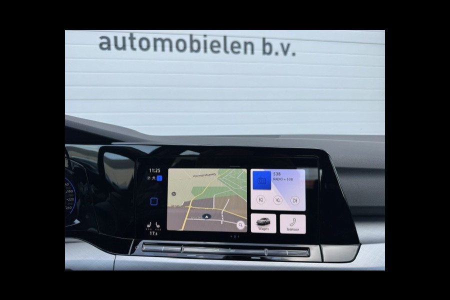 Volkswagen Golf 1.5 eTSI Style -Automaat-stuur/stoelverwarming