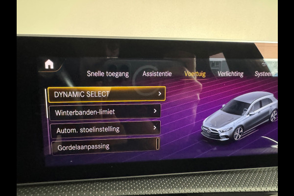 Mercedes-Benz A-Klasse 220 4MATIC Pano|Memory|Burmester|Sfeer|BlindSpot