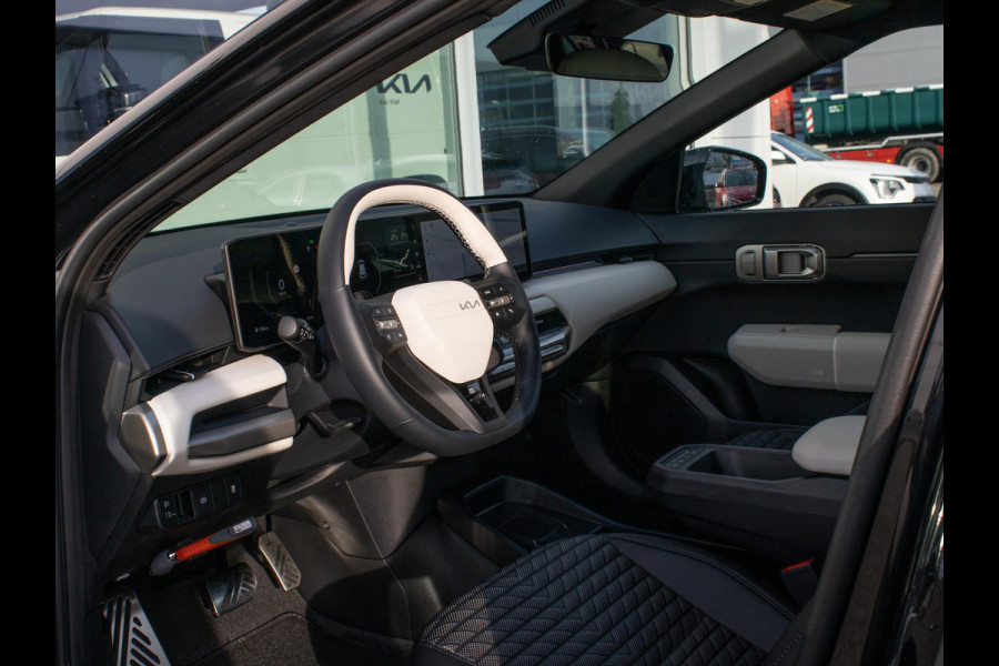 Kia EV4 GT-Line Business Edition 81.4 kWh | DIRECT LEVERBAAR | Navigatie | Stoel en stuurverwarming | Lichtmetalen velgen | LED | Clima. | Adapt. Cruise. | Achteruitrijcamera | Dodehoekassistentie | GT-Line Vegan Lederen Bekleding