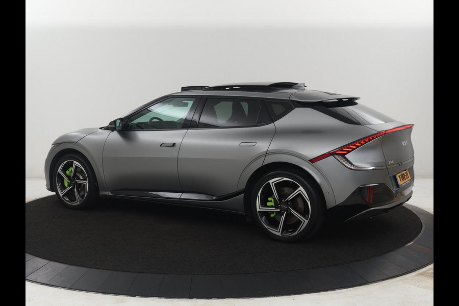 Kia EV6 GT AWD 77.4 kWh | SOH 98.1% | Panoramadak | Alcantara Seats | Head-up | Meridian Surround | Sfeerverlichting | Adaptive cruise | 360 camera | Stuur/stoel verwarming |