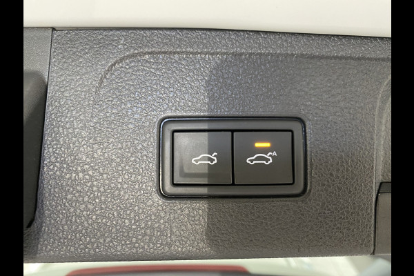 Volkswagen Passat Variant 1.5 TSI Comfortline Business stoelverwarming / Carplay / Elec achterklep / Adapt cruise control