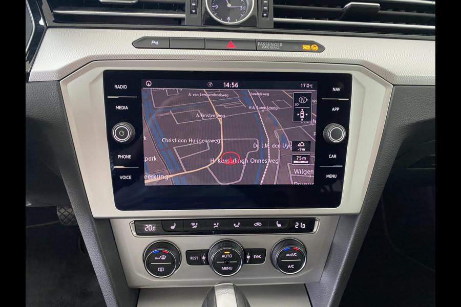 Volkswagen Passat Variant 1.5 TSI Comfortline Business stoelverwarming / Carplay / Elec achterklep / Adapt cruise control