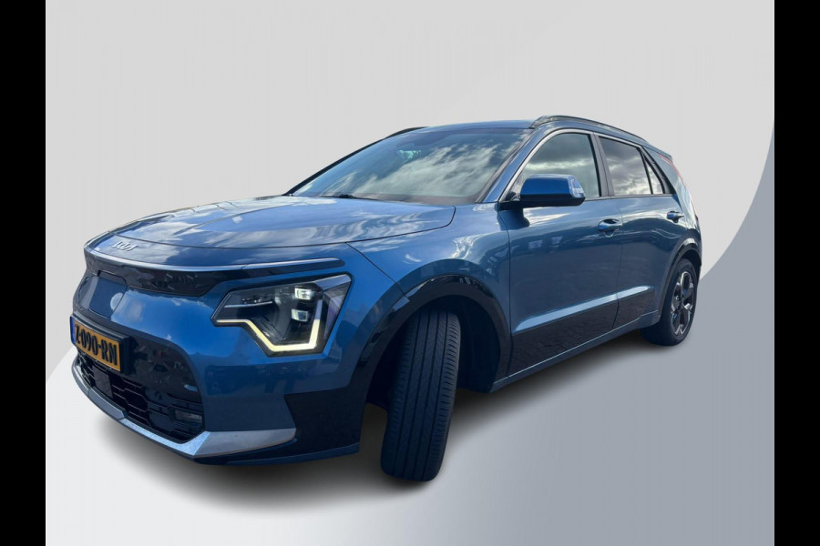 Kia e-Niro ExecutiveLine 64.8 kWh | SOH 97,1% | NIEUW BINNEN, MEER FOTO'S VOLGEN | Pano-dak | Harman Kardon | Elektr. Stoelen | Trekhaak | Camera