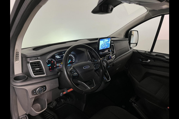 Ford Transit Custom 300 2.0 TDCI L2H1 Limited Dubbele cabine Navigatie Airco 2 Schuifdeuren Trekhaak Parkeersensoren Apple Carplay