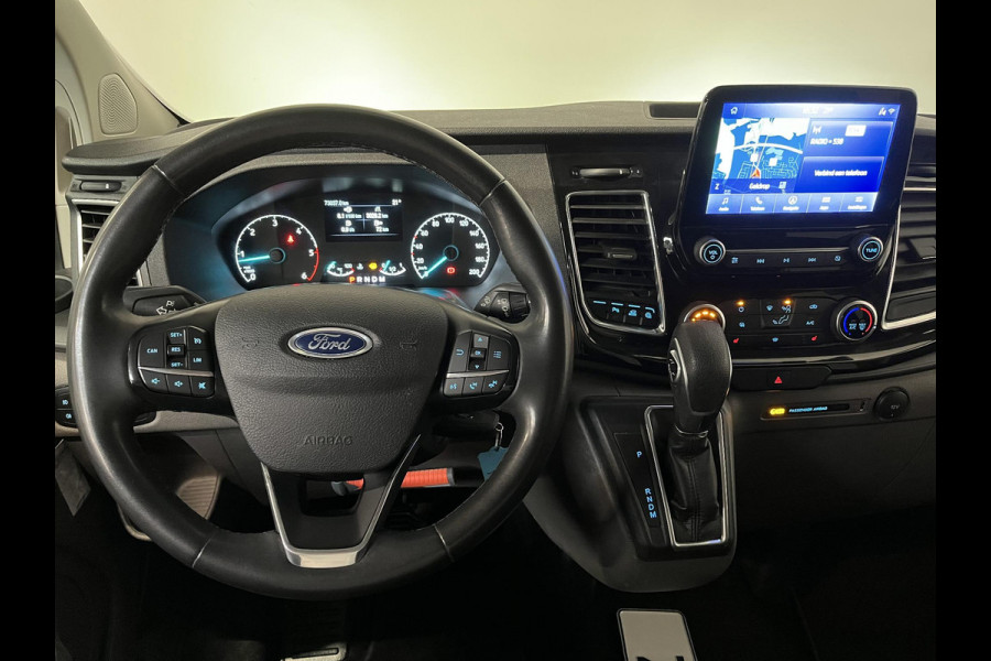 Ford Transit Custom 300 2.0 TDCI L2H1 Limited Dubbele cabine Navigatie Airco 2 Schuifdeuren Trekhaak Parkeersensoren Apple Carplay
