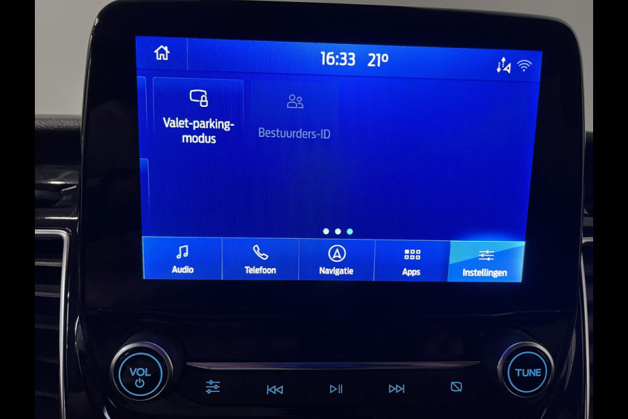 Ford Transit Custom 300 2.0 TDCI L2H1 Limited Dubbele cabine Navigatie Airco 2 Schuifdeuren Trekhaak Parkeersensoren Apple Carplay