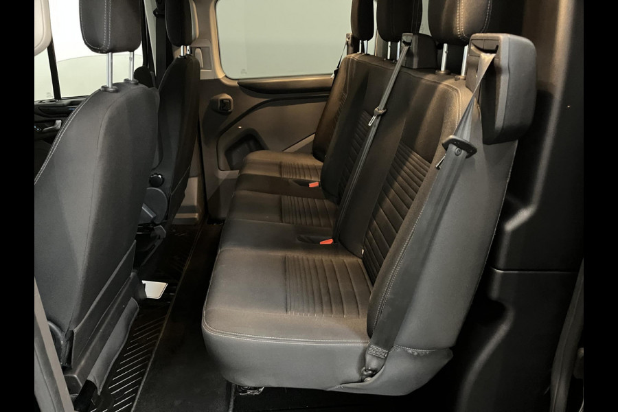 Ford Transit Custom 300 2.0 TDCI L2H1 Limited Dubbele cabine Navigatie Airco 2 Schuifdeuren Trekhaak Parkeersensoren Apple Carplay