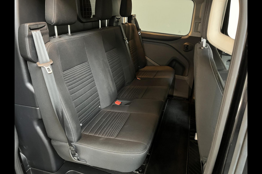 Ford Transit Custom 300 2.0 TDCI L2H1 Limited Dubbele cabine Navigatie Airco 2 Schuifdeuren Trekhaak Parkeersensoren Apple Carplay