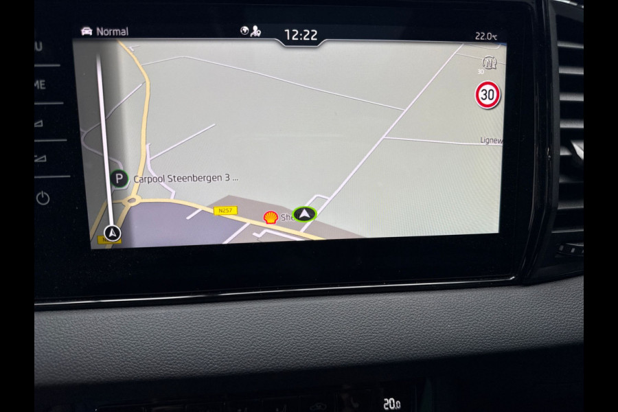 Škoda Karoq 1.5 TSI ACT Sportline Business