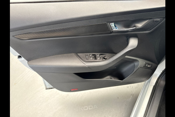 Škoda Karoq 1.5 TSI ACT Sportline Business