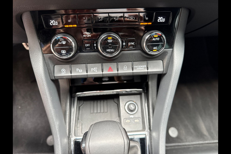 Škoda Karoq 1.5 TSI ACT Sportline Business