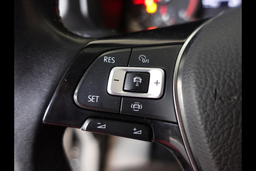 Volkswagen Crafter 2.0 TDI 177pk Automaat L3H3 / L2H2 Highline Airco Apple Carplay Adaptive Cruise Control Camera Trekhaak