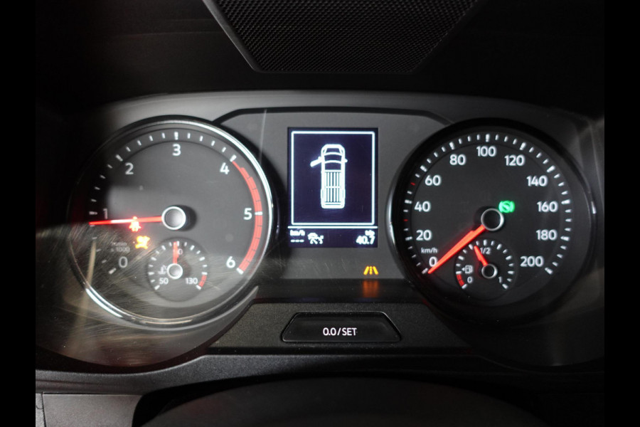 Volkswagen Crafter 2.0 TDI 177pk Automaat L3H3 / L2H2 Highline Airco Apple Carplay Adaptive Cruise Control Camera Trekhaak