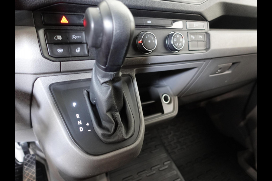Volkswagen Crafter 2.0 TDI 177pk Automaat L3H3 / L2H2 Highline Airco Apple Carplay Adaptive Cruise Control Camera Trekhaak
