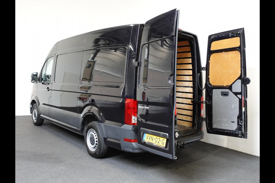 Volkswagen Crafter 2.0 TDI 177pk Automaat L3H3 / L2H2 Highline Airco Apple Carplay Adaptive Cruise Control Camera Trekhaak