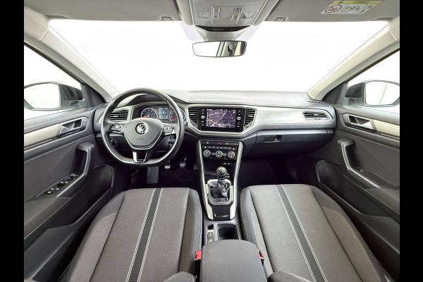Volkswagen T-Roc 1.5TSI 150PK Sport Adap.Cruise Two Tone lak Navi Camera Stoelverwarming Apple Carplay Android Auto Privacy Glas Led Lmv Isofix Bluetooth Pdc