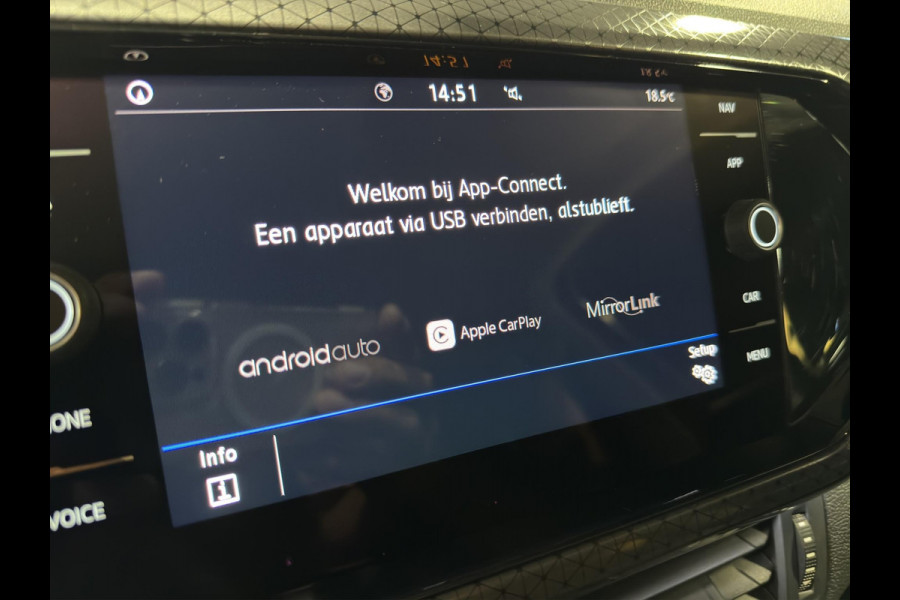 Volkswagen T-Cross 1.0 TSI Style | Led | Stoelverw | Android | Virtueel | Camera | Parkeersensors |