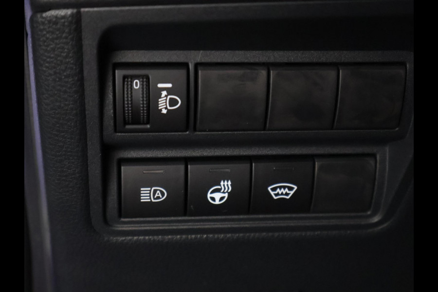Toyota Yaris Cross 1.5 Hybrid 115 Dynamic Luxury | Stuur- & Stoelverwarming | Apple Carplay & AndroidAUTO | Camera  | Privacy Glass |