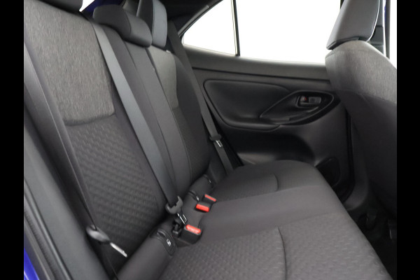 Toyota Yaris Cross 1.5 Hybrid 115 Dynamic Luxury | Stuur- & Stoelverwarming | Apple Carplay & AndroidAUTO | Camera  | Privacy Glass |