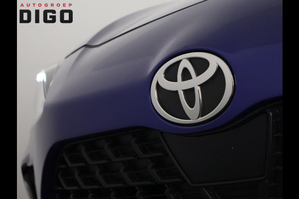 Toyota Yaris Cross 1.5 Hybrid 115 Dynamic Luxury | Stuur- & Stoelverwarming | Apple Carplay & AndroidAUTO | Camera  | Privacy Glass |