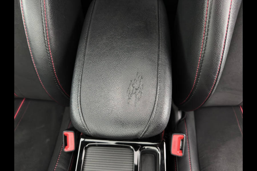 Kia ProCeed 1.6 T-GDi GT (INCL.BTW) *PANO | LEATHER-MICROFIBRE | FULL-LED | MEMORY-PACK | JBL-SOUND | ADAPTIVE-CRUISE | BLIND-SPOT | HEATED-SPORTSEATS | CAMERA | KEYLESS | DIGI-COCKPIT | NAVI-FULLMAP | PRIVACY-GLASS