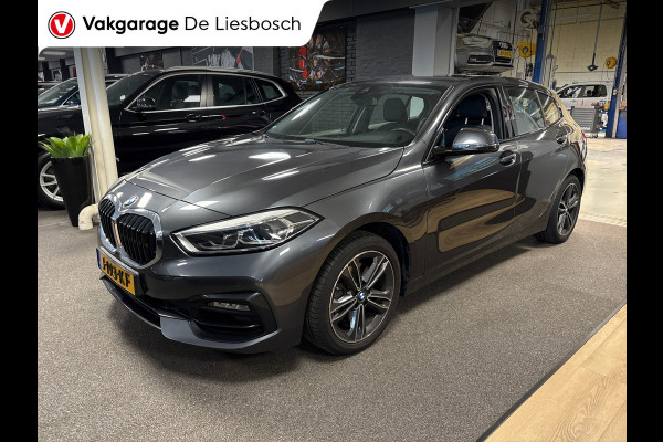 BMW 1-serie 118i High Executive Edition sport / navi / stoelverw / carplay / ned