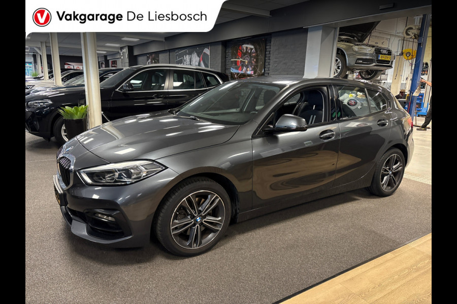 BMW 1-serie 118i High Executive Edition sport / navi / stoelverw / carplay / ned