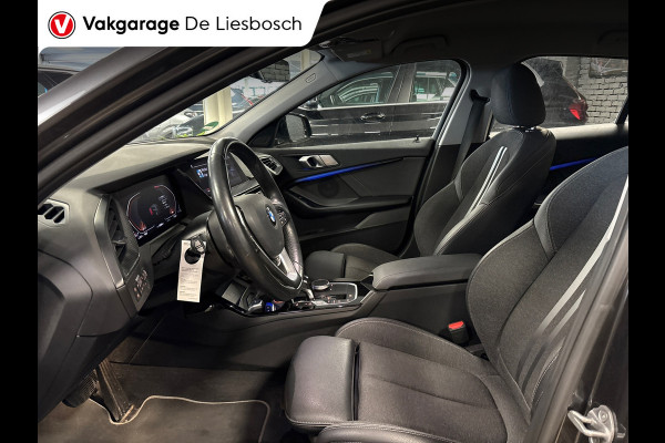 BMW 1-serie 118i High Executive Edition sport / navi / stoelverw / carplay / ned