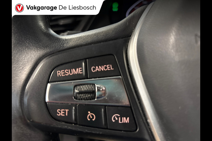 BMW 1-serie 118i High Executive Edition sport / navi / stoelverw / carplay / ned