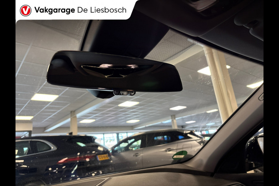 BMW 1-serie 118i High Executive Edition sport / navi / stoelverw / carplay / ned