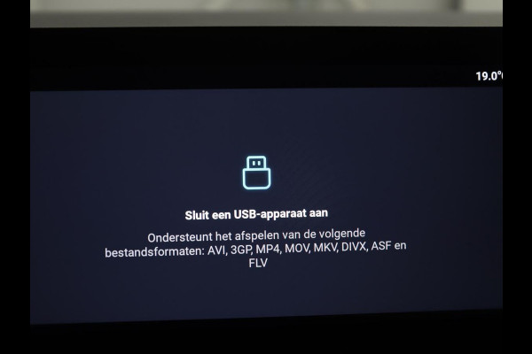 MG 3 1.5 Hybrid+ | Half Leder | Stuur/stoel verwarming | 360 camera | Carplay | Full LED | Adaptive cruise | Climate control |