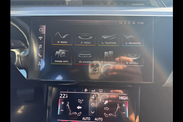 Audi e-tron e-tron 50 quattro Launch edition Black | Pano | S-Line | 22"| Geheugen | 71 KWH | Camera | Nette staat