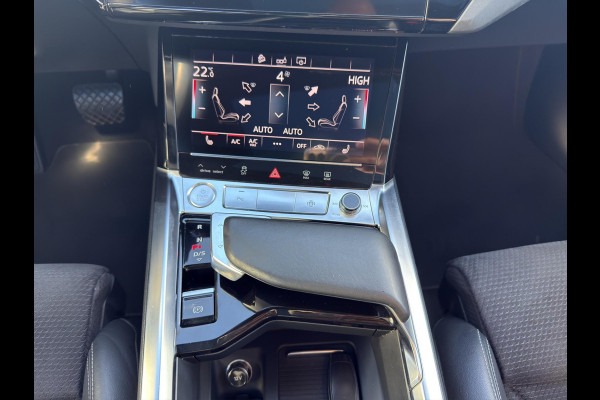 Audi e-tron e-tron 50 quattro Launch edition Black | Pano | S-Line | 22"| Geheugen | 71 KWH | Camera | Nette staat