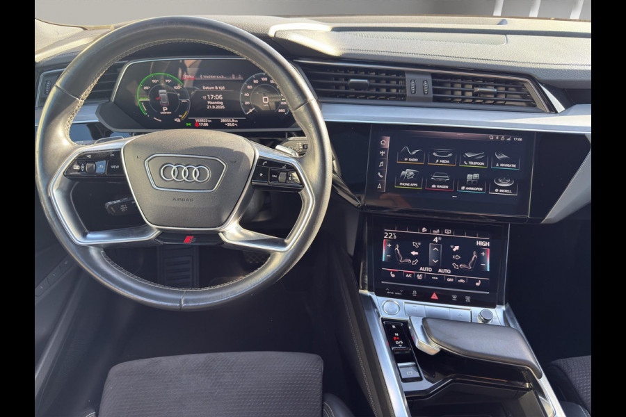 Audi e-tron e-tron 50 quattro Launch edition Black | Pano | S-Line | 22"| Geheugen | 71 KWH | Camera | Nette staat