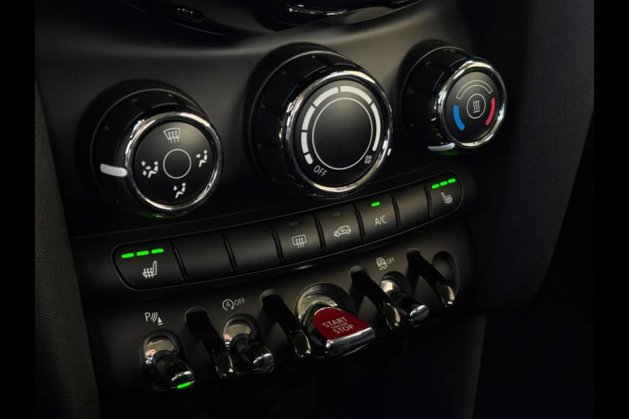 MINI 5-deurs 1.5 Cooper Business Edition(NL-auto, Goed onderh, Carplay, Navi, StoelV, Climate Con, Automaat, PDC V+A, Etc)