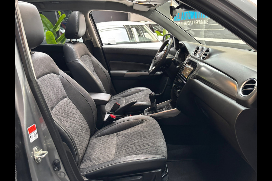 Suzuki Vitara 1.0 Boosterjet Stijl / Camera / Panorama Dak