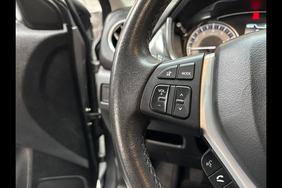Suzuki Vitara 1.0 Boosterjet Stijl / Camera / Panorama Dak