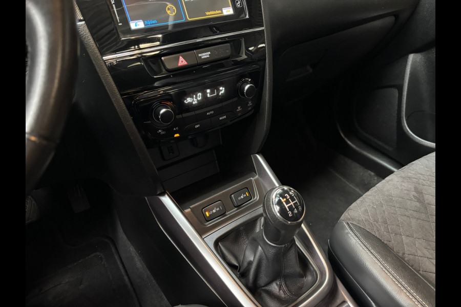Suzuki Vitara 1.0 Boosterjet Stijl / Camera / Panorama Dak