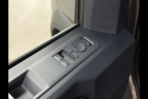Kia PV5 L2H1 Plus 71.2 kWh Adapt. cruise control | Stuur-/stoelverwarming | Achteruitrij camera | Carplay