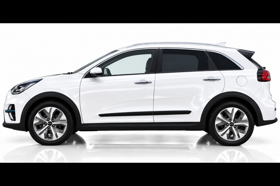 Kia e-Niro DynamicPlusLine 64 kWh | SOH 97,5% | NAP | STOELVERWARMING | CAMERA | SCHUIFKANTELDAK