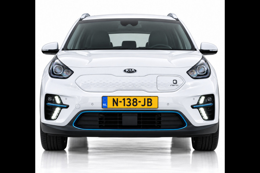 Kia e-Niro DynamicPlusLine 64 kWh | SOH 97,5% | NAP | STOELVERWARMING | CAMERA | SCHUIFKANTELDAK