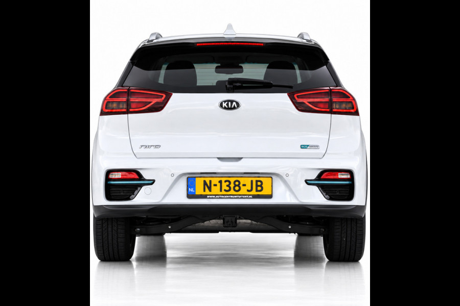 Kia e-Niro DynamicPlusLine 64 kWh | SOH 97,5% | NAP | STOELVERWARMING | CAMERA | SCHUIFKANTELDAK