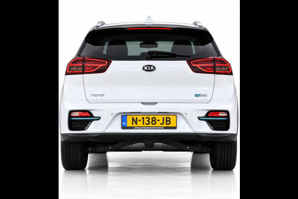 Kia e-Niro DynamicPlusLine 64 kWh | SOH 97,5% | NAP | STOELVERWARMING | CAMERA | SCHUIFKANTELDAK