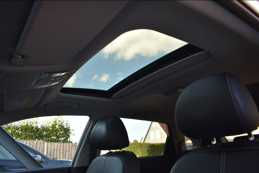 Kia e-Niro DynamicPlusLine 64 kWh | SOH 97,5% | NAP | STOELVERWARMING | CAMERA | SCHUIFKANTELDAK