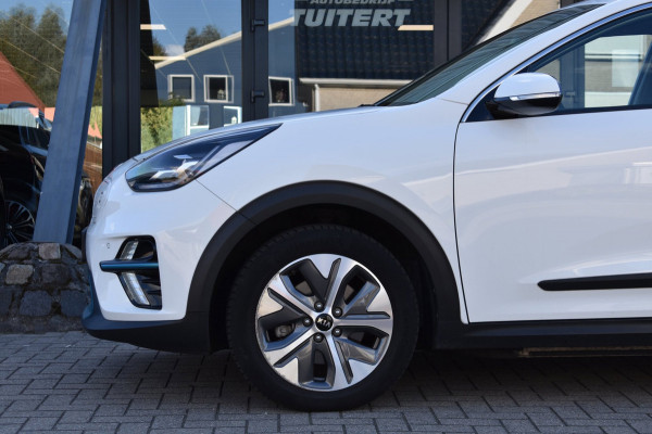 Kia e-Niro DynamicPlusLine 64 kWh | SOH 97,5% | NAP | STOELVERWARMING | CAMERA | SCHUIFKANTELDAK