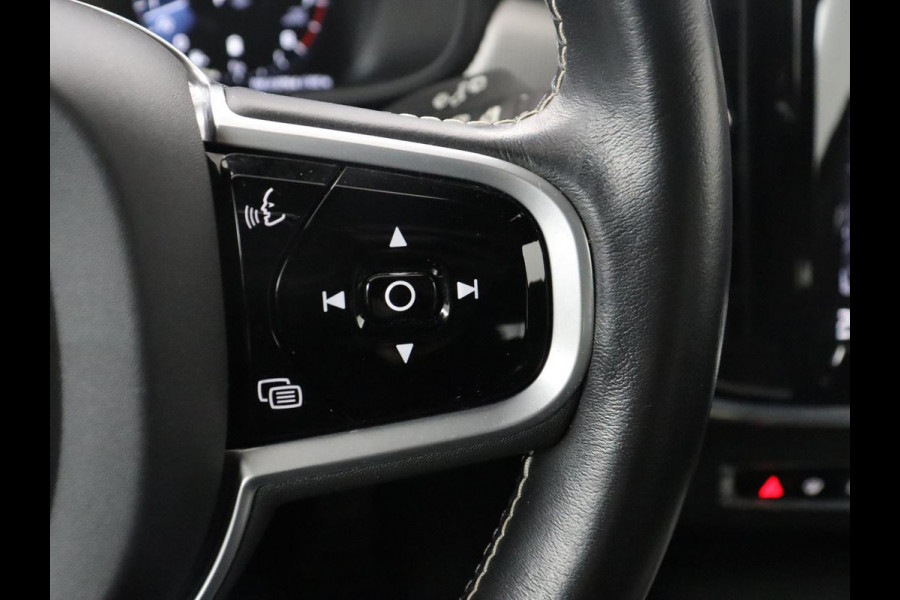 Volvo V90 2.0 B4 R-Design | Panoramadak | Leder | Stuur/stoelverwarming | Trekhaak | harman/kardon | Head-up | Adaptive cruise | 360 camera | Full LED |