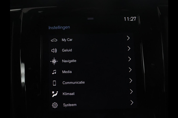 Volvo V90 2.0 B4 R-Design | Panoramadak | Leder | Stuur/stoelverwarming | Trekhaak | harman/kardon | Head-up | Adaptive cruise | 360 camera | Full LED |