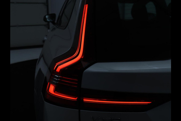 Volvo V90 2.0 B4 R-Design | Panoramadak | Leder | Stuur/stoelverwarming | Trekhaak | harman/kardon | Head-up | Adaptive cruise | 360 camera | Full LED |
